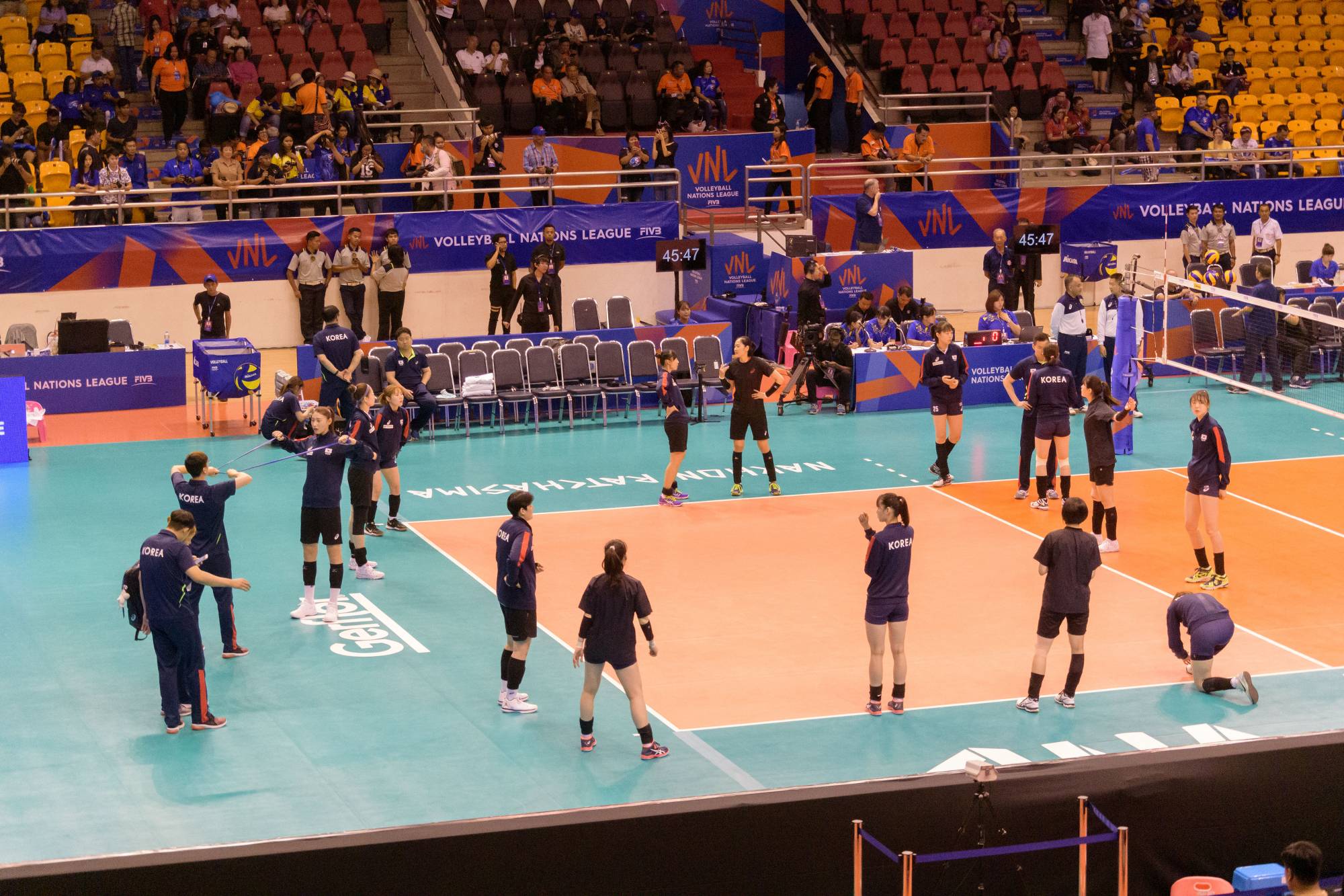 2018-06-05-korat-nakhonratchasima-vnl-volleyball-japan-turkey-korea-thailand-day1""